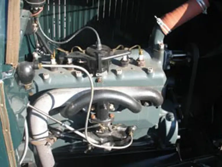 1928 Ford Model A Pickup & Model AA - Image 8 of 11