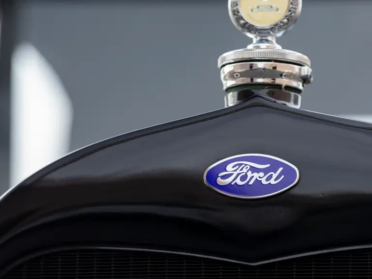 1928 Ford Model A Pickup & Model AA - Image 21 of 31