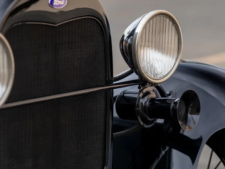 1928 Ford Model A Pickup & Model AA - Image 25 of 31