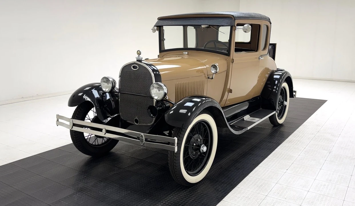 1928 Ford Model A - Image 2 of 21