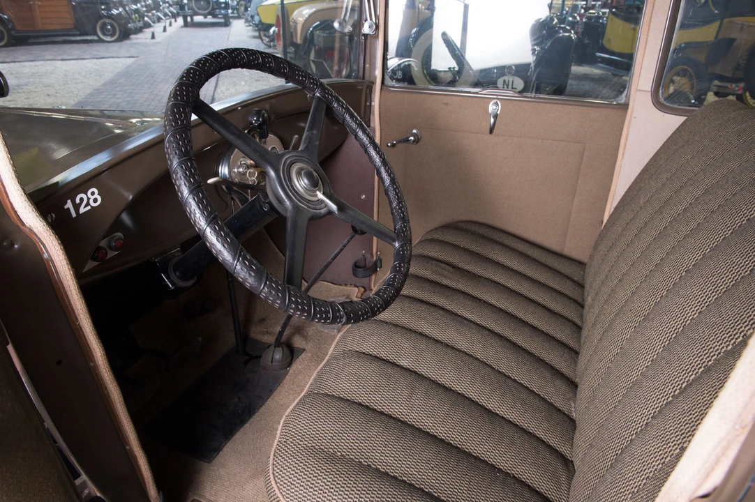 1928 Ford Model A - Image 4 of 4