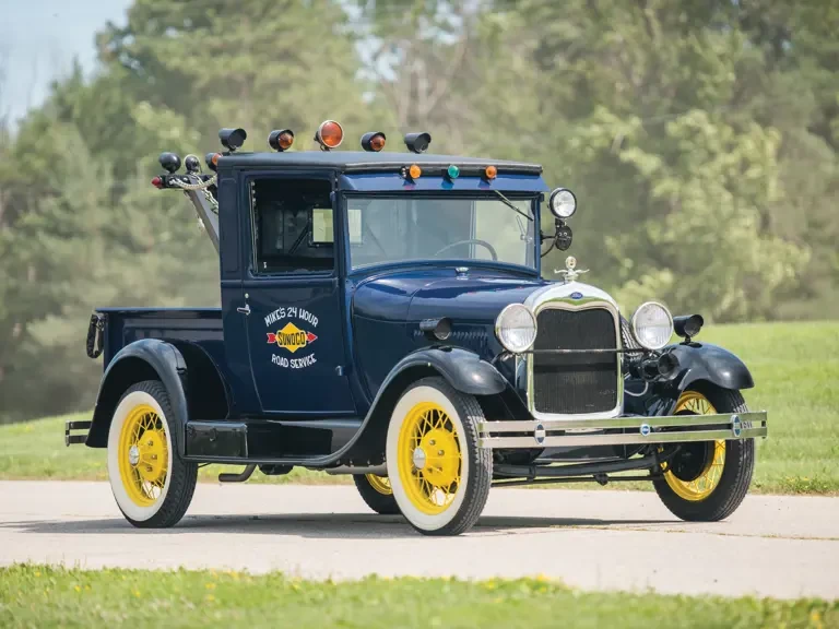 1928 Ford Model A Pickup & Model AA - Image 2 of 28