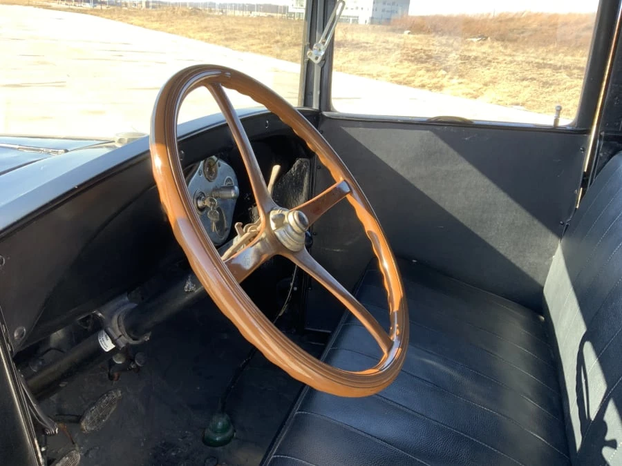 1928 Ford Model A Pickup & Model AA - Image 6 of 12