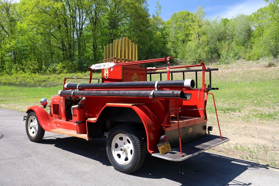 1928 Ford Model A Pickup & Model AA - Image 8 of 31