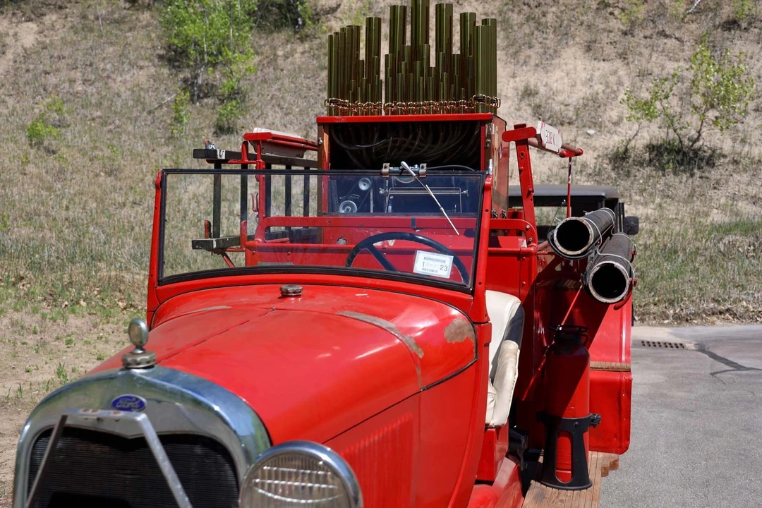 1928 Ford Model A Pickup & Model AA - Image 15 of 31