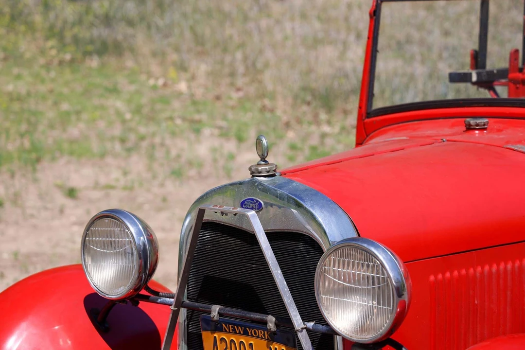 1928 Ford Model A Pickup & Model AA - Image 12 of 31