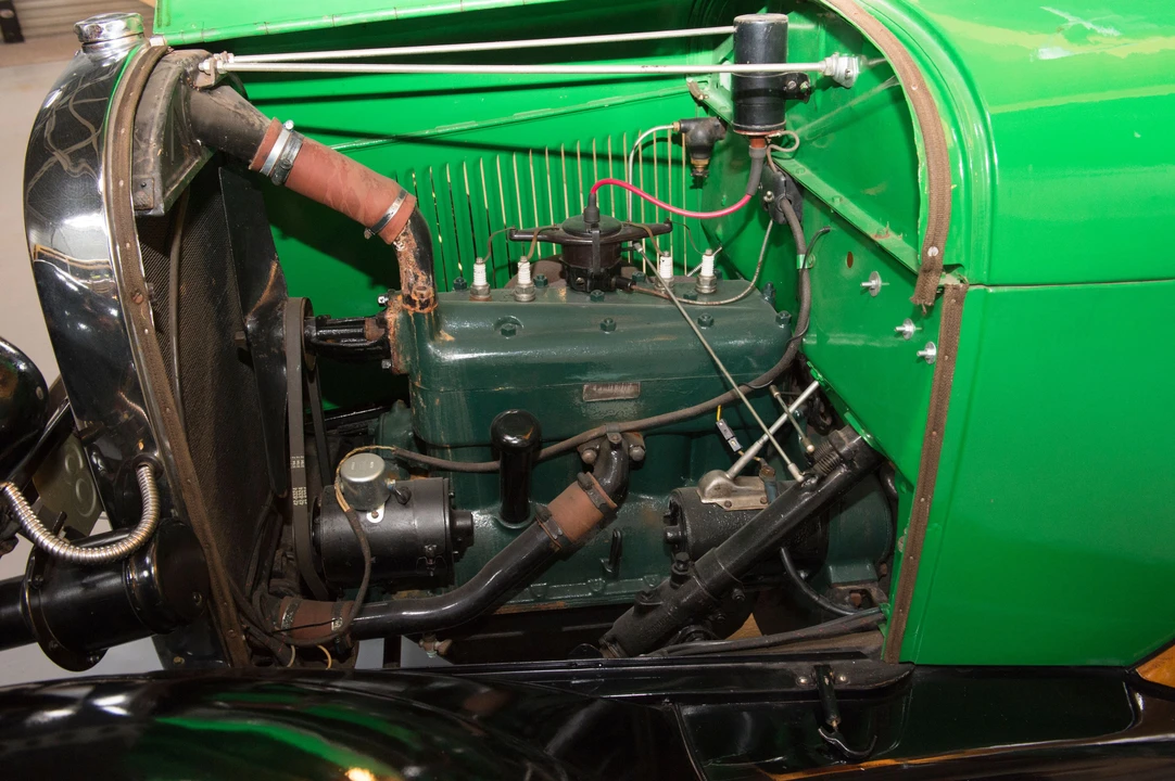 1928 Ford Model A Pickup & Model AA - Image 11 of 13