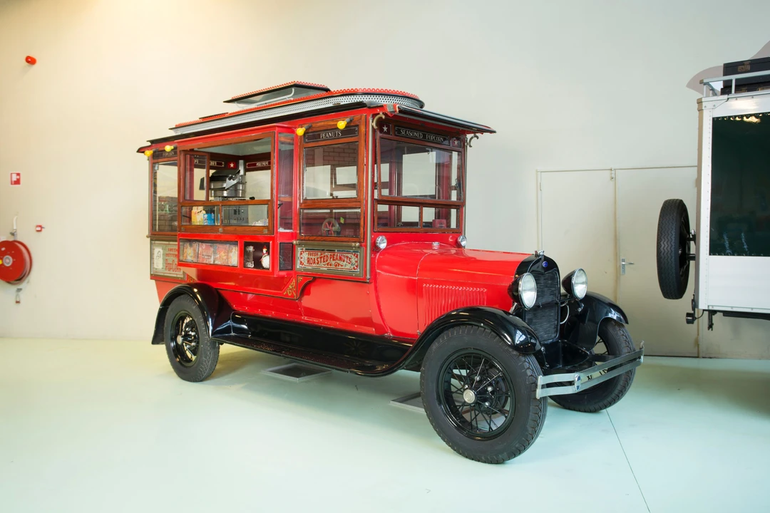 1928 Ford Model A Pickup & Model AA - Image 11 of 20