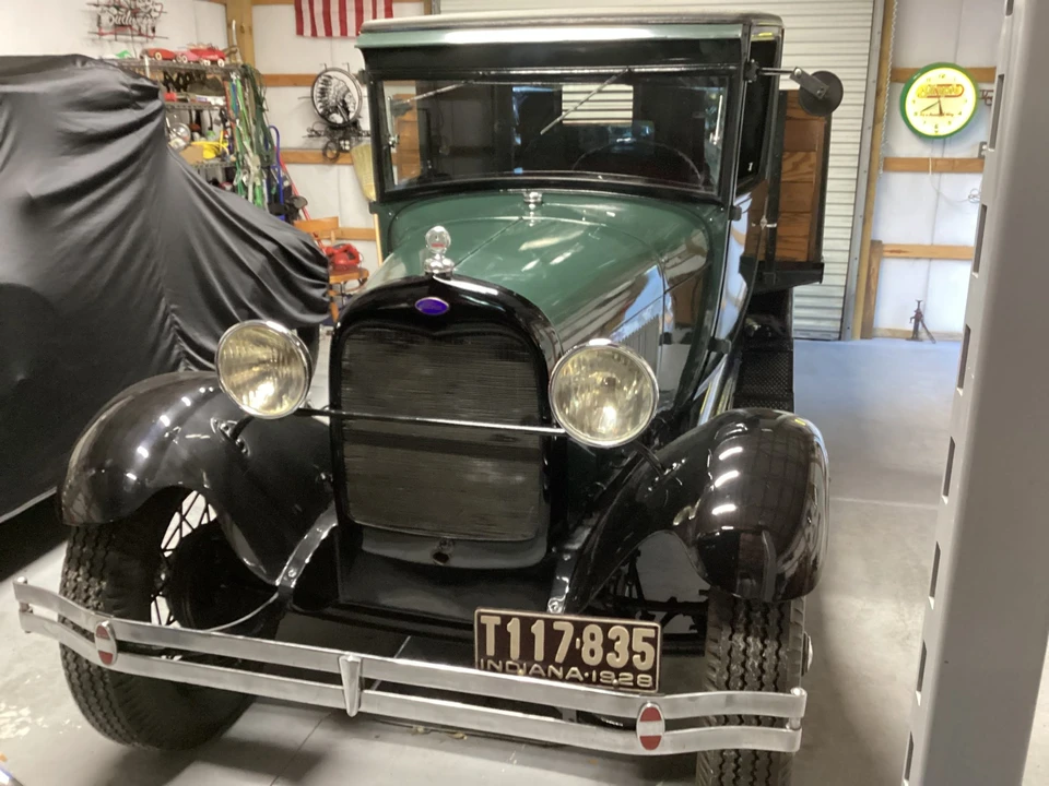 1928 Ford Model A Pickup & Model AA - Image 24 of 31