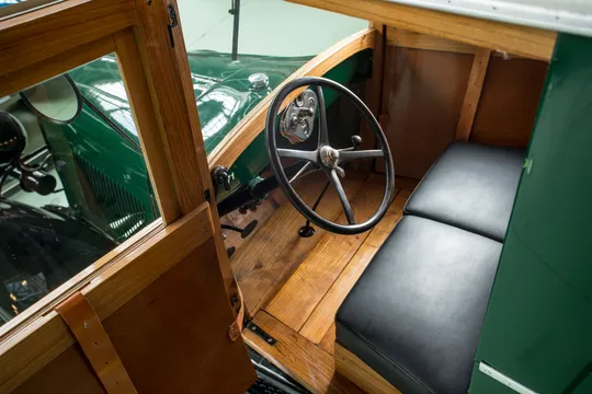 1928 Ford Model A Pickup & Model AA - Image 4 of 4