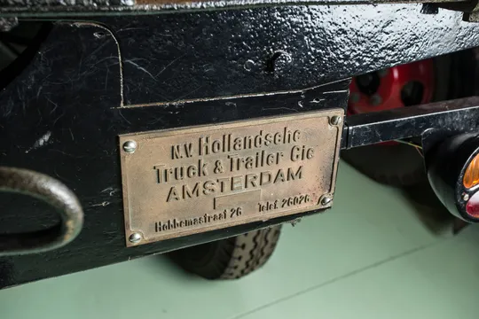 1928 Ford Model A Pickup & Model AA - Image 3 of 4