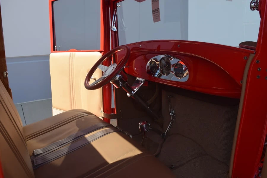 1928 Ford Model A Pickup & Model AA - Image 4 of 12