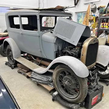 1928 Ford Tudor
