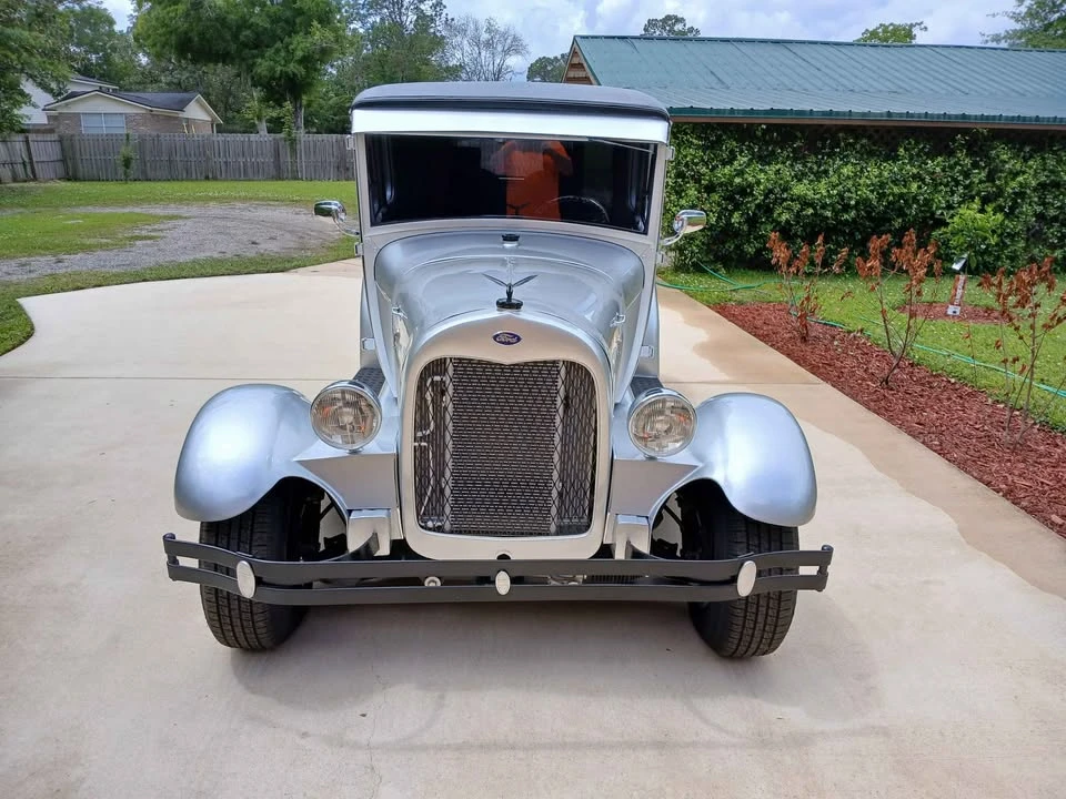 Ford Model A - Image 2 of 11