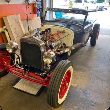 1928 Ford Roadster