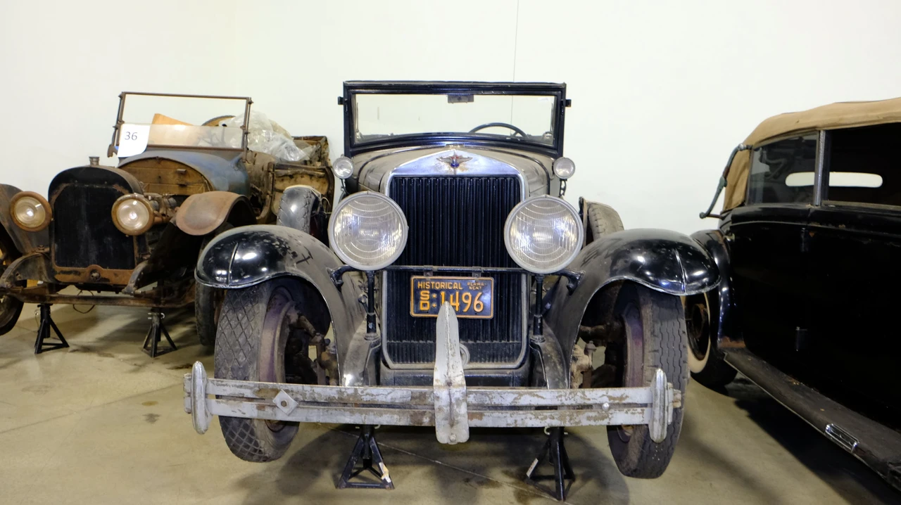 1928 LaSalle - Image 9 of 11