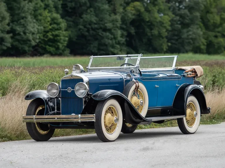 1928 LaSalle - Image 2 of 31