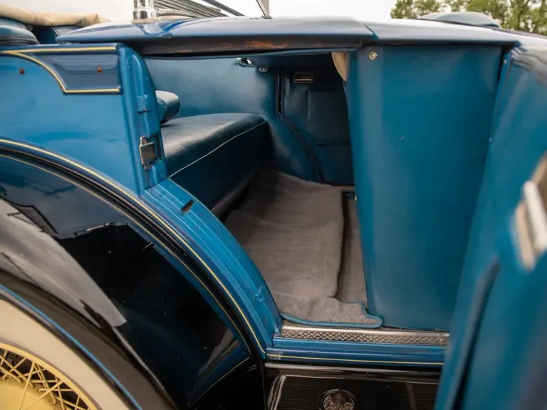 1928 LaSalle - Image 29 of 31
