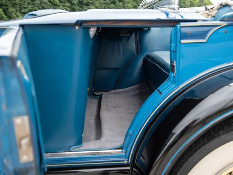 1928 LaSalle - Image 30 of 31