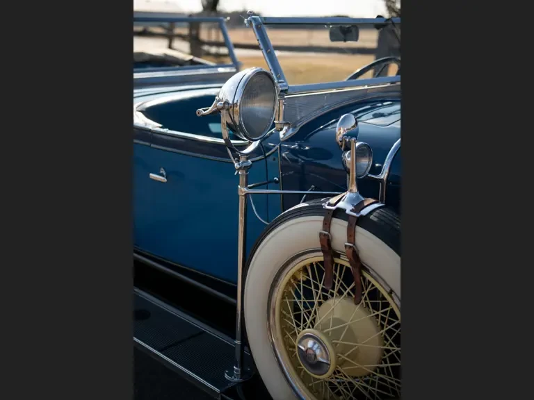 1928 LaSalle - Image 18 of 31