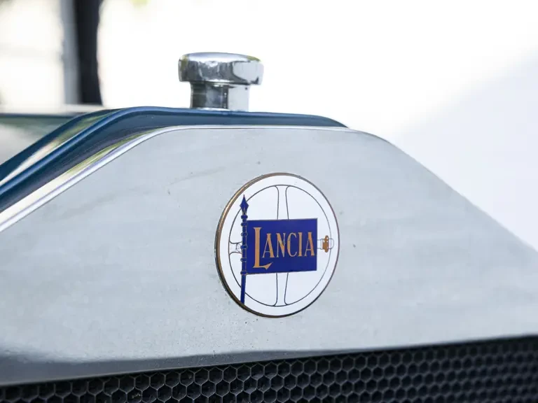 1928 Lancia - Image 7 of 31