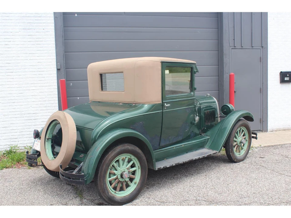 1928 Willys - Image 4 of 31