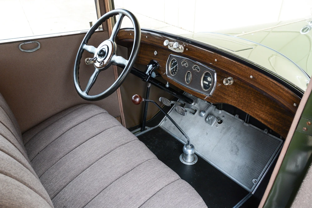 1928 Packard Six & One-Ten & 115 - Image 4 of 9