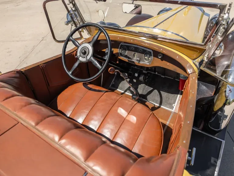 1928 Packard Eight - Image 5 of 31