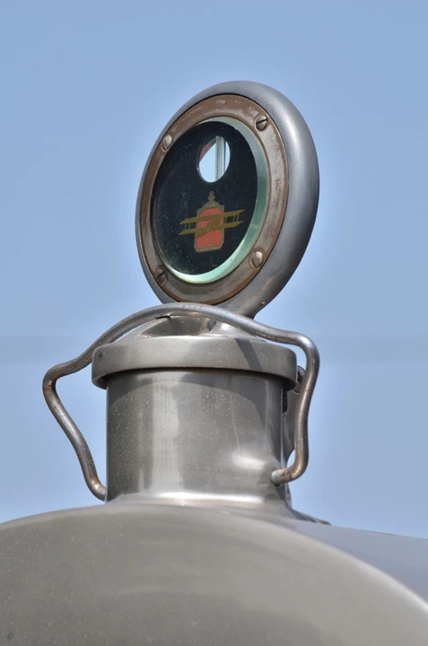 1928 Packard Eight - Image 11 of 12