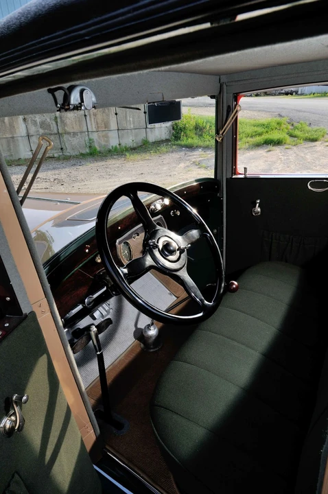 1928 Packard Eight - Image 4 of 12