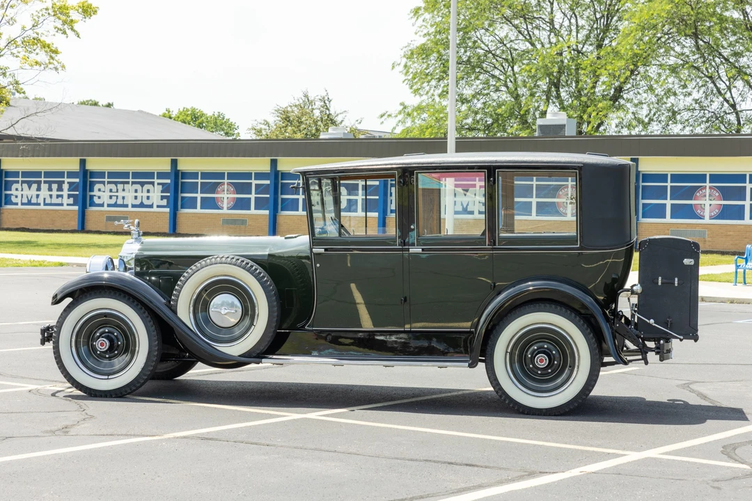 1928 Packard Eight - Image 2 of 31