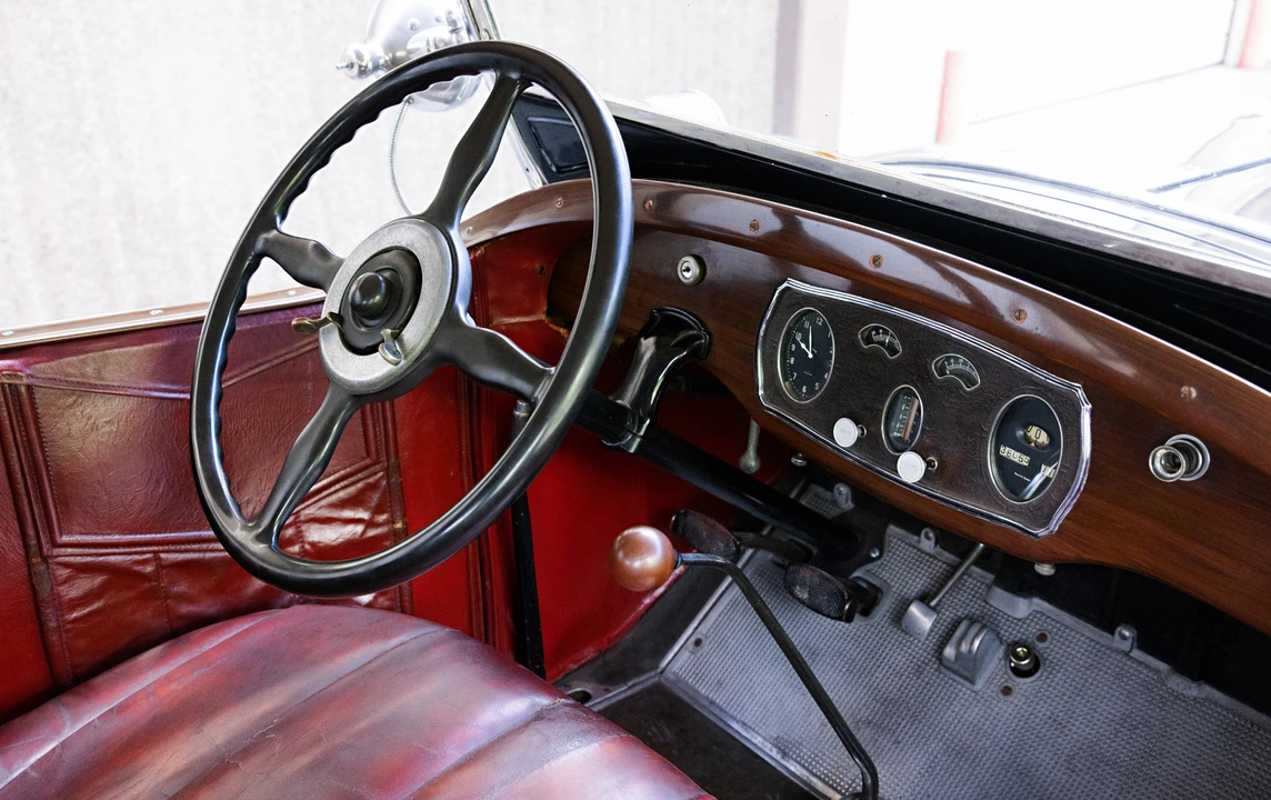 1928 Packard Eight - Image 14 of 24