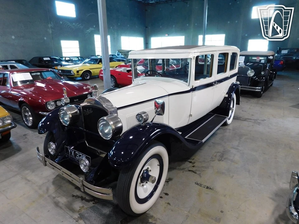 1928 Packard Eight - Image 9 of 12