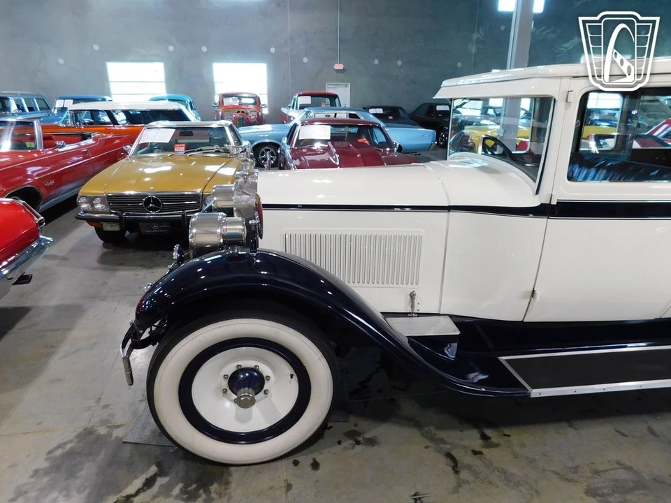 1928 Packard Eight - Image 12 of 12