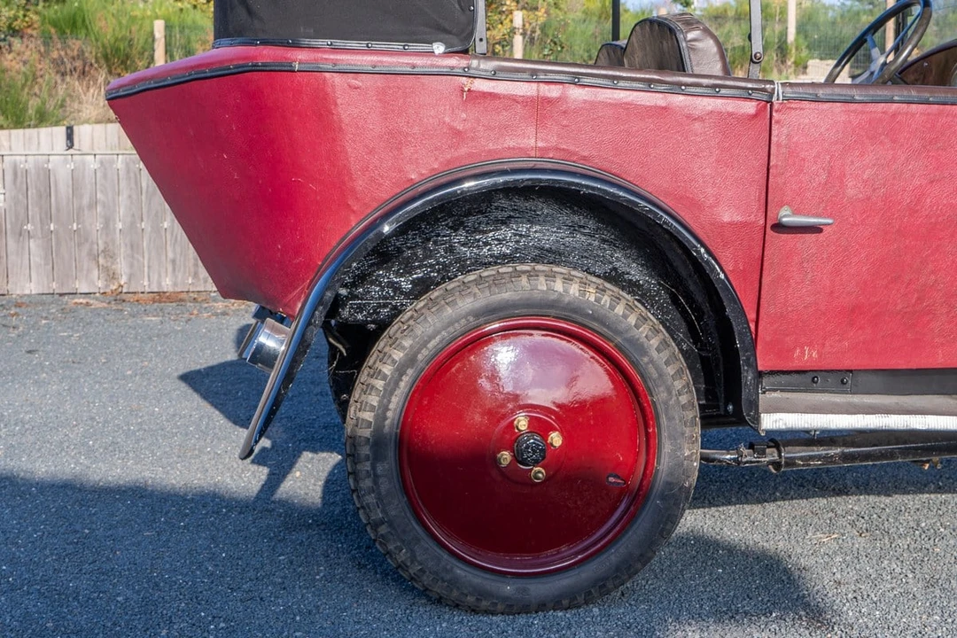 1928 Peugeot - Image 16 of 30