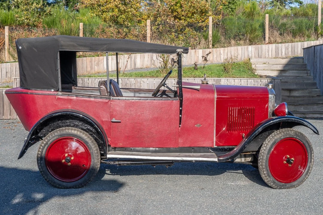 1928 Peugeot - Image 12 of 30
