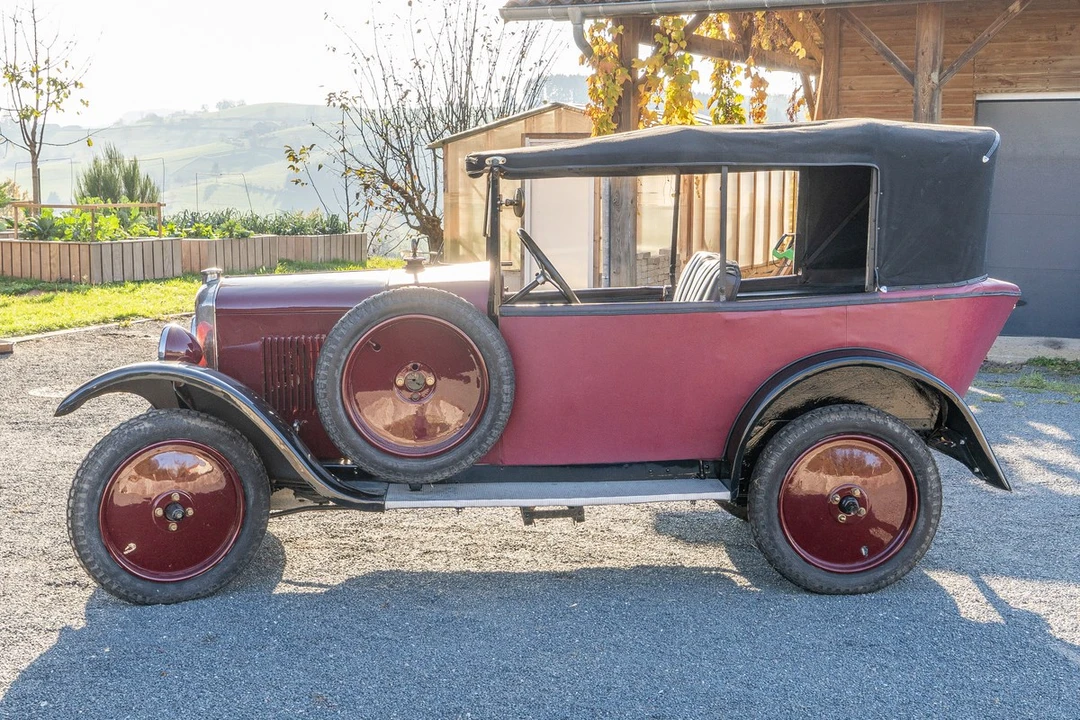 1928 Peugeot - Image 6 of 30