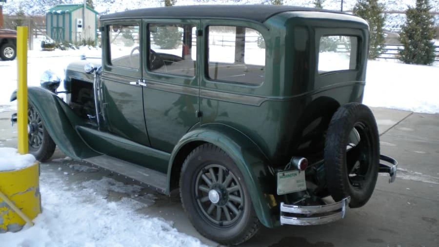 1928 Studebaker - Image 2 of 18
