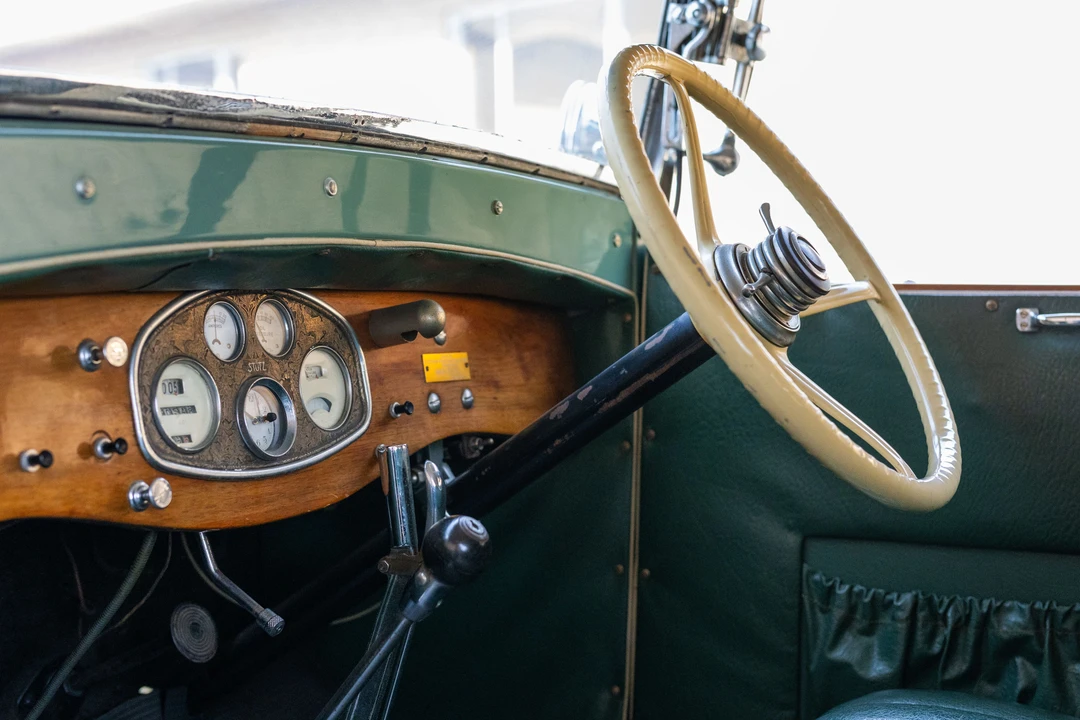 1928 Stutz Vertical Eight - Image 18 of 30