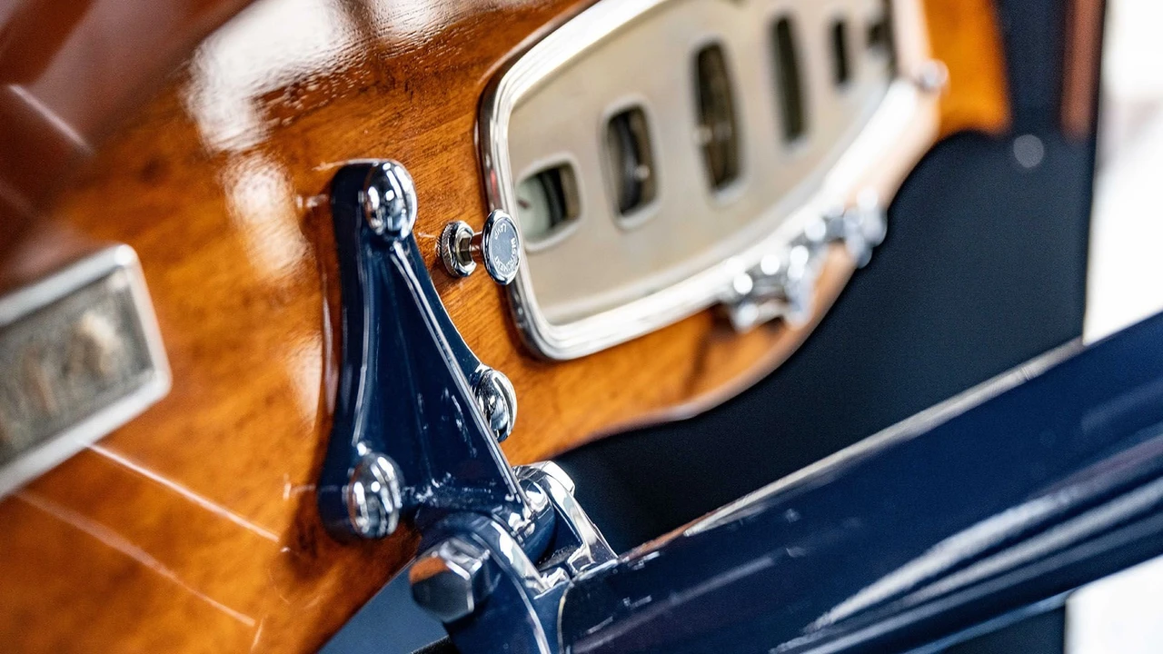 1928 Stutz Vertical Eight - Image 4 of 31