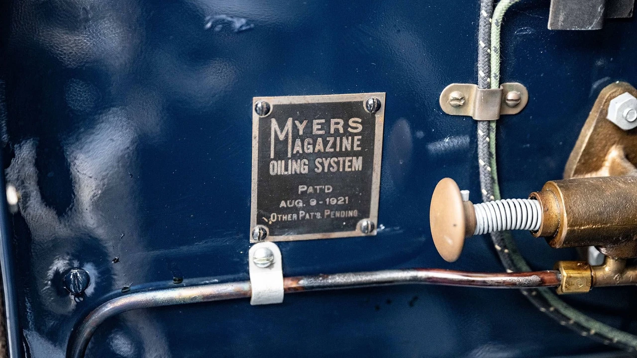 1928 Stutz Vertical Eight - Image 31 of 31