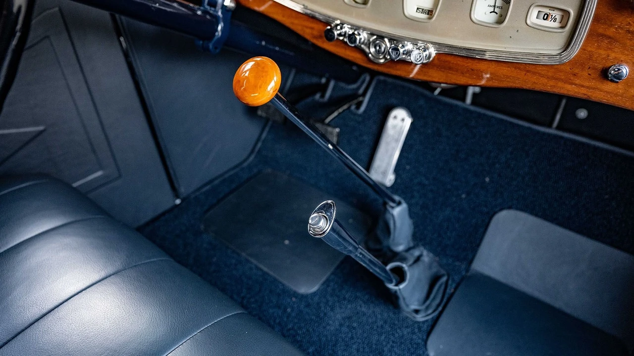 1928 Stutz Vertical Eight - Image 3 of 31