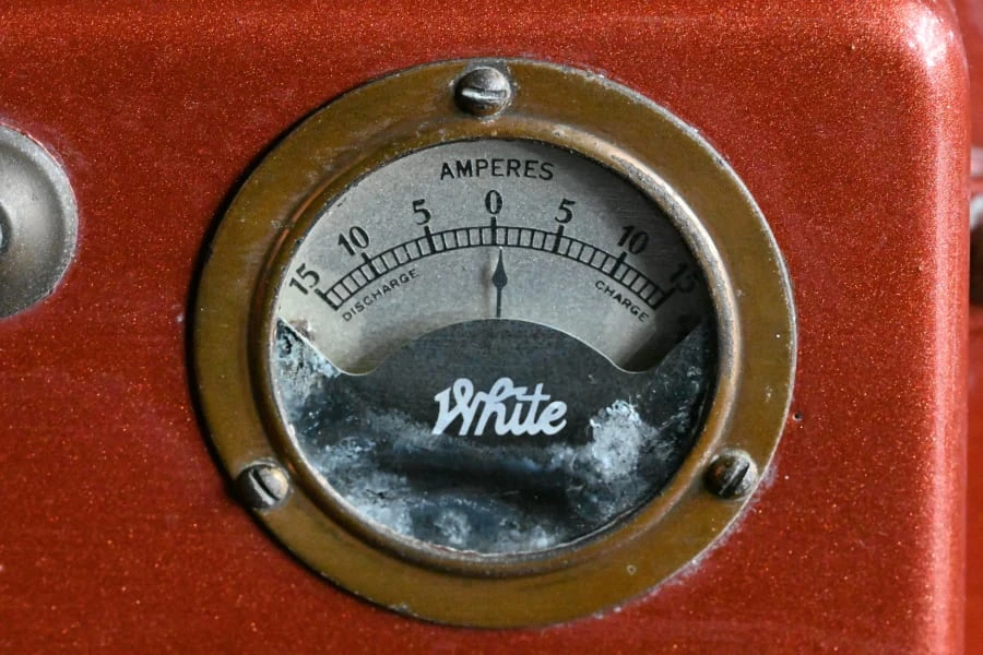 1928 White - Image 5 of 9
