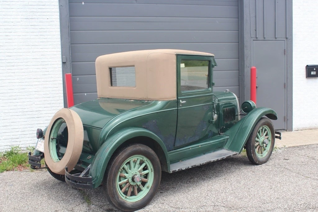 1928 Willys - Image 4 of 31