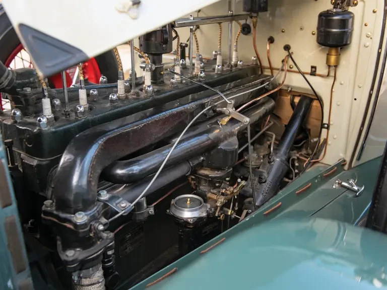 1929 Auburn Eight - Image 4 of 30