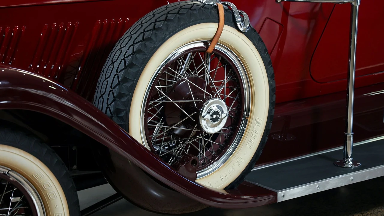 1929 Auburn Speedster - Image 28 of 31