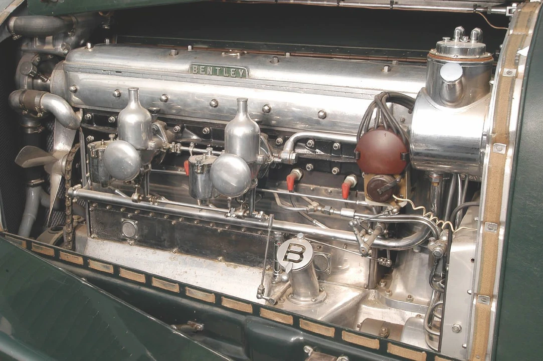 1929 Bentley - Image 2 of 2