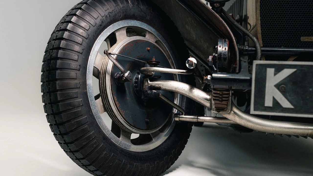 1929 Bugatti - Image 9 of 31