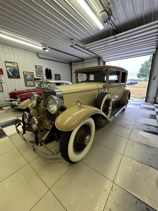 1929 Cadillac - Image 3 of 31