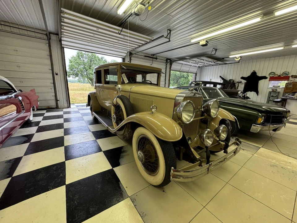 1929 Cadillac - Image 15 of 31
